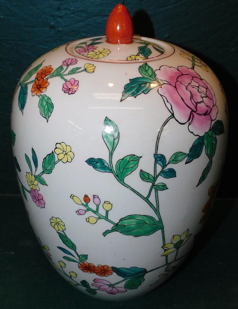 Oriental Porcelain Covered Jar (1 of 2)