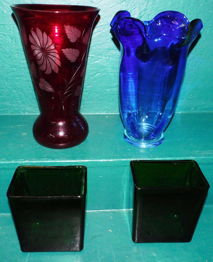 Lot 4 Colored Glass Vases (1 of 6)
