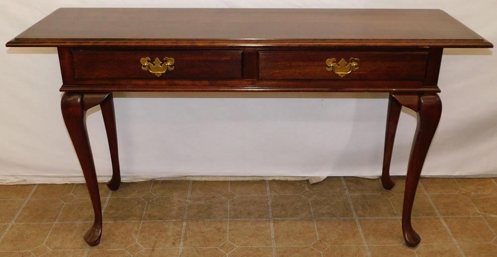 Cherry Queen Anne Style 2 Drawer Sofa Table (1 of 4)