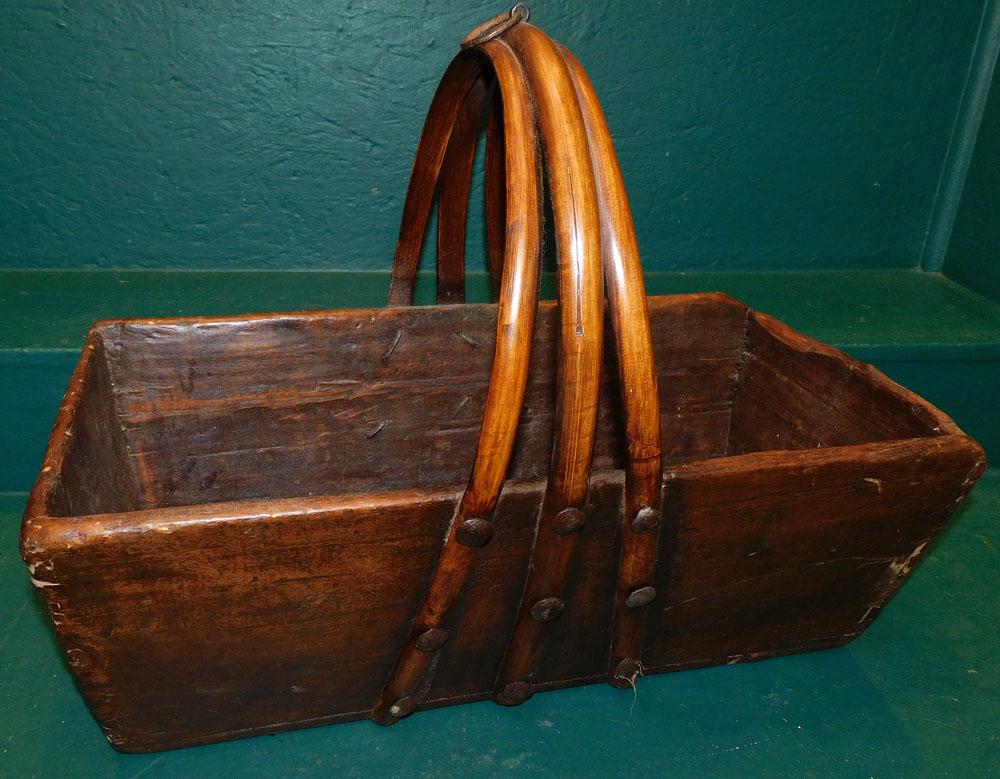 Antique Dove Tail Wood Basket: Antique Dove Tail Wood Basket. 23 1/4" W 12" D 18" H "ALL DESCRIPTIONS AND ANY CONDITION STATEMENT GIVEN BY LANGSTON AUCTION GALLERY ARE STRICTLY OPINIONS AND LANGSTON'S SHALL HAVE NO RESPONSIBILITY F