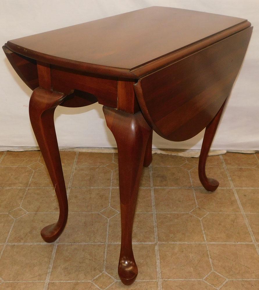 Cherry Queen Anne Style Drop Leaf Table (1 of 2)