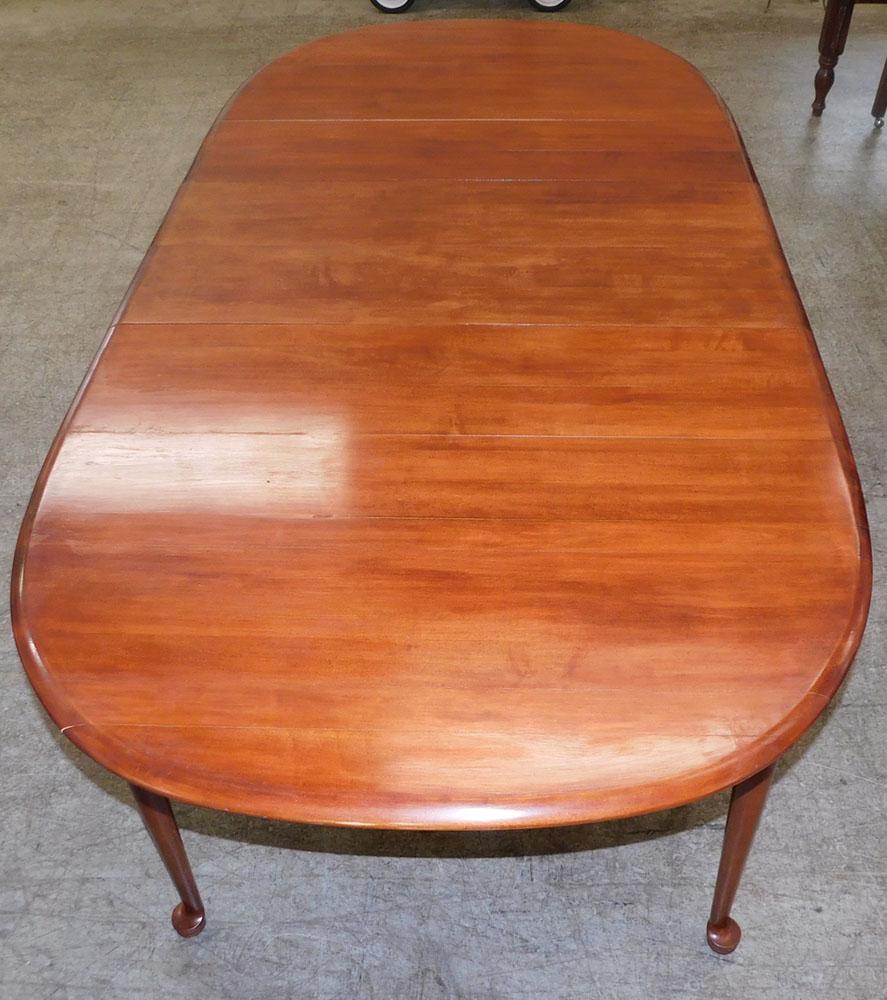 Maple Oval Dining Table W/ 2 Leaves (1 of 2)