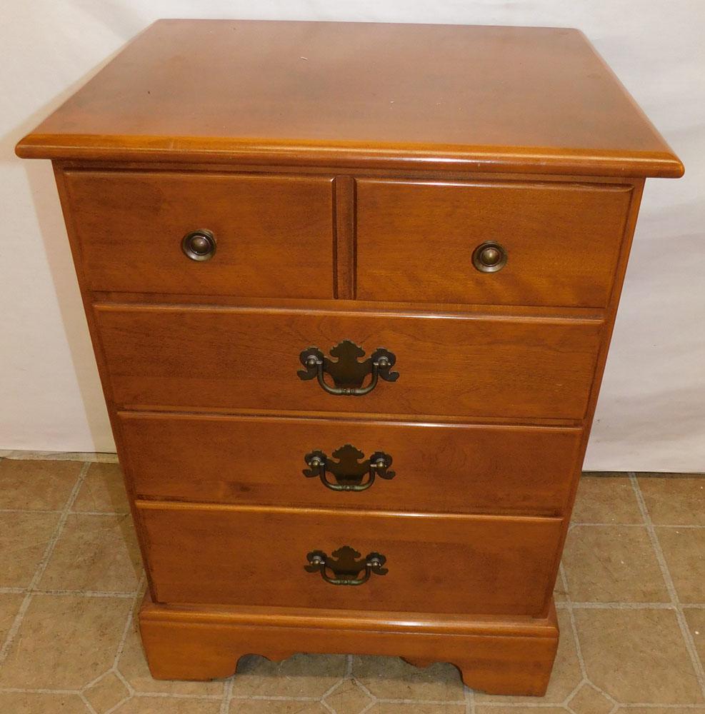 Maple 4 Drawer Night Stand By Ethan Allen (1 of 5)