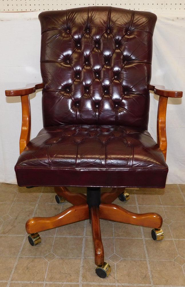 Leather Chesterfield Style Button & Tufted Executive Office Chair (1 of 6)