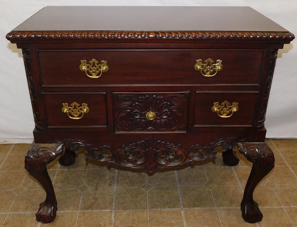 Carved Mahogany Chippendale Style Lowboy (1 of 6)