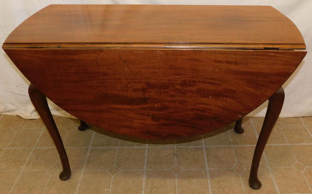 19th C Mahogany Queen Anne Drop-Leaf Table (1 of 4)