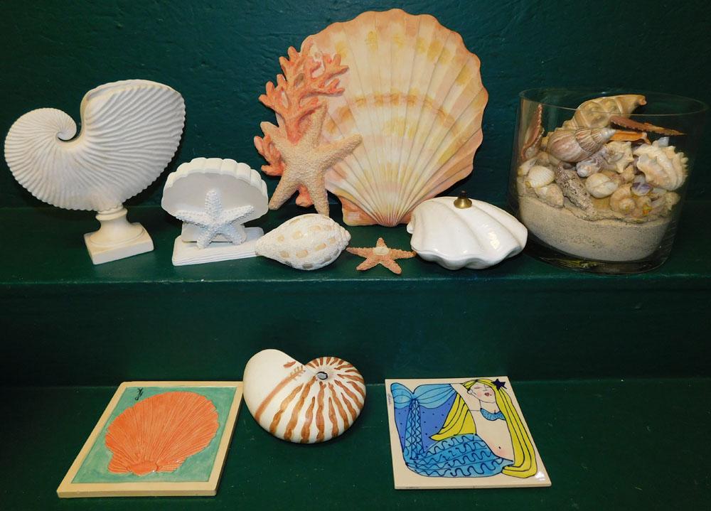 Lot of Resin & Porcelain Items & Jar of Seashells (1 of 4)