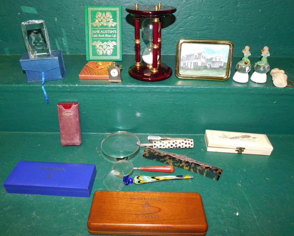 Lot of Paperweights & Writing Pens in Boxes (1 of 6)