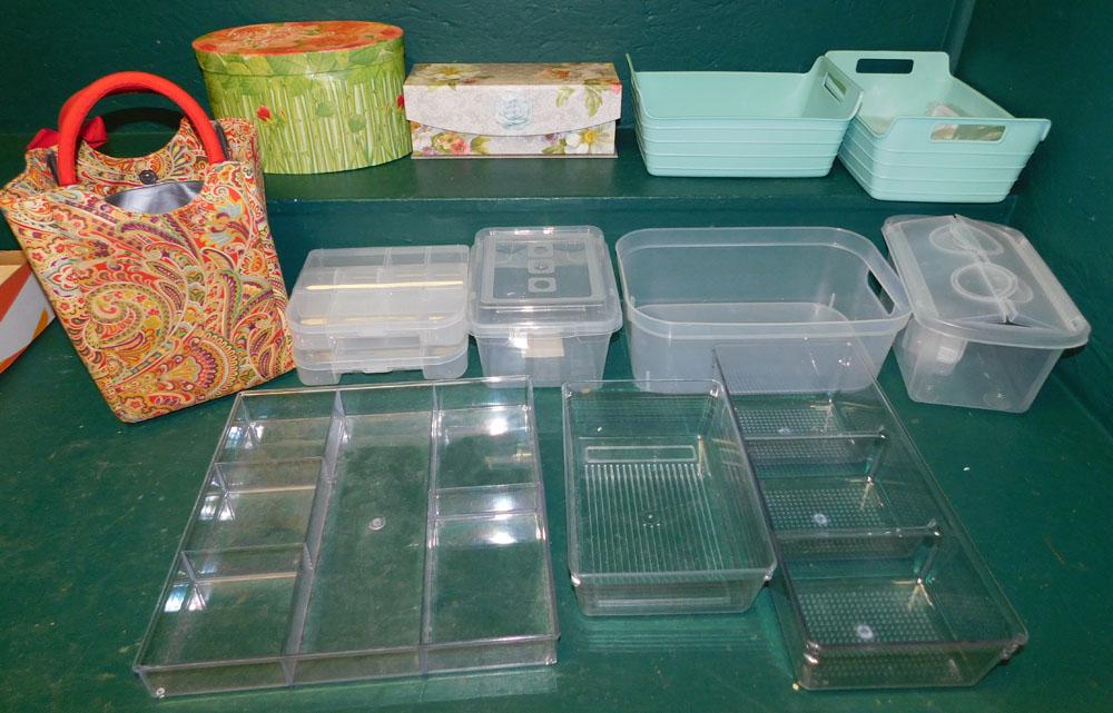 Lot of Plastic Organizers & Decorative Boxes: Lot of Plastic Organizers & Decorative Boxes . ALL DESCRIPTIONS AND ANY CONDITION STATEMENT GIVEN BY LANGSTON AUCTION GALLERY ARE STRICTLY OPINIONS AND LANGSTON'S SHALL HAVE NO RESPONSIBILITY FOR ERRO