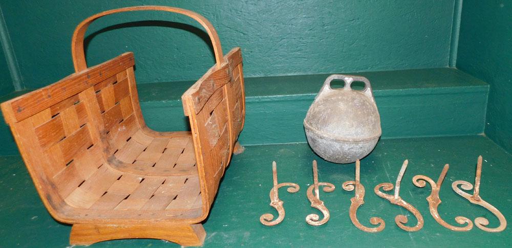 Split Oak Log Holder, Aluminum Float, & Shudder Ties: Split Oak Log Holder, Aluminum Float, & Shudder Ties. Up to 17" W 13 1/2" D 13 1/2" H ALL DESCRIPTIONS AND ANY CONDITION STATEMENT GIVEN BY LANGSTON AUCTION GALLERY ARE STRICTLY OPINIONS AND LANGSTON'