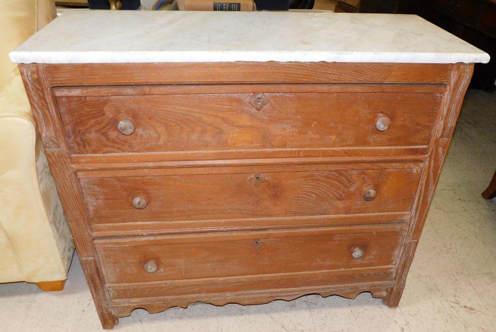 Victorian Chestnut Marble Top 3 Drawer Chest (1 of 4)