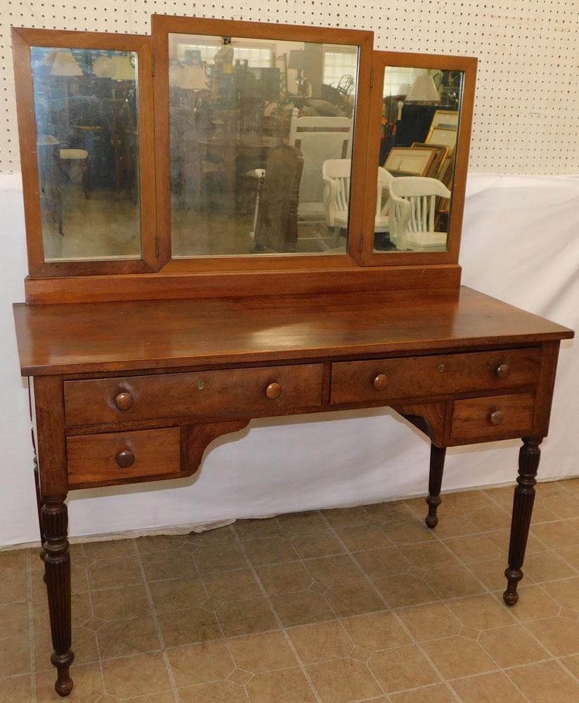 Antique Mahogany Vanity with Tri- Fold Mirror (1 of 6)