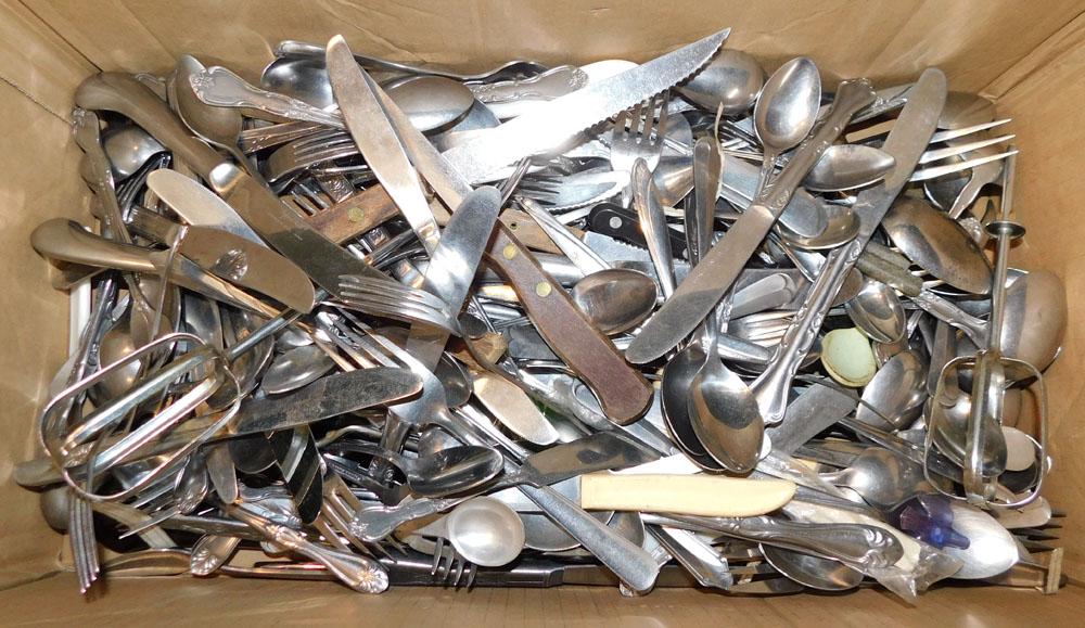 Lot of Stainless Steel Flatware: Lot of Stainless Steel Flatware . ALL DESCRIPTIONS AND ANY CONDITION STATEMENT GIVEN BY LANGSTON AUCTION GALLERY ARE STRICTLY OPINIONS AND LANGSTON'S SHALL HAVE NO RESPONSIBILITY FOR ERRORS OR OMISSIO