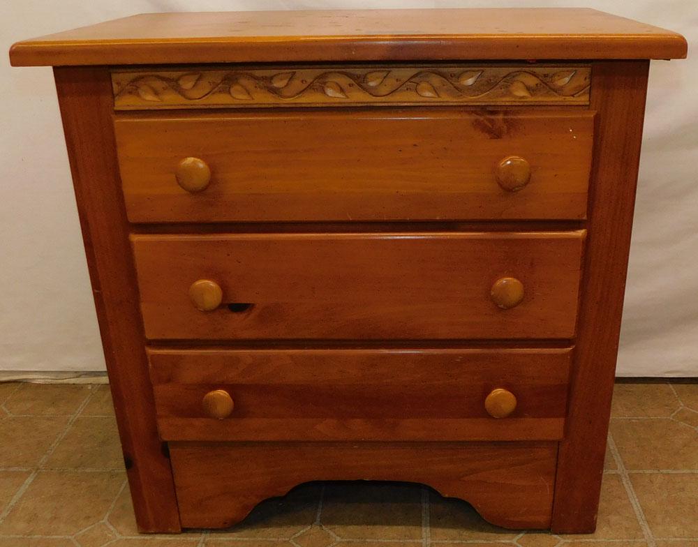3 Drawer Pine Night Stand by Kincaid (1 of 5)