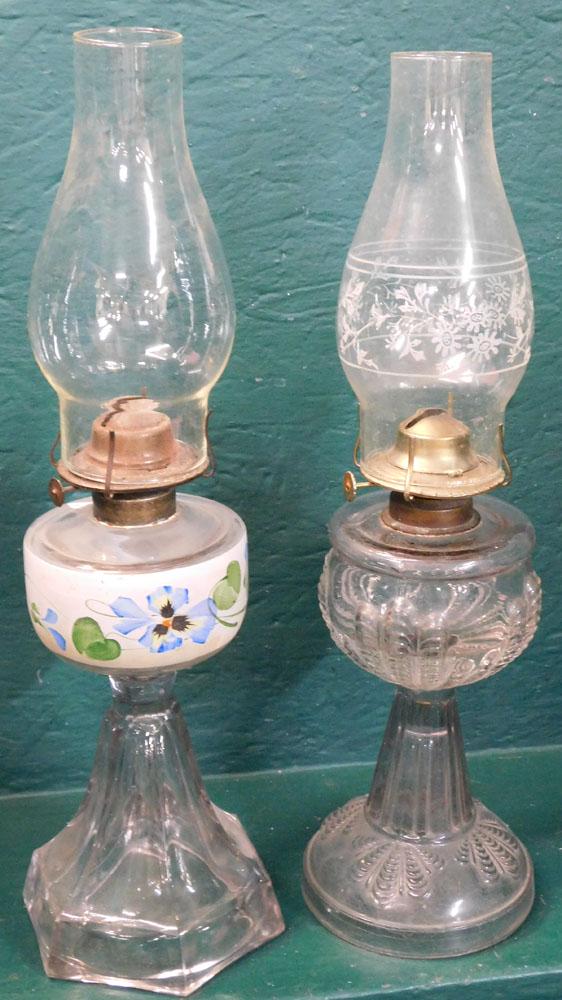 2 Antique Oil Lamps, (1 Turkey Foot Pattern) (1 of 3)