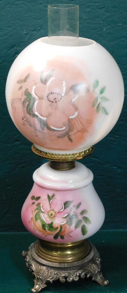 Antique Gone With The Wind Hand Painted Lamp (1 of 2)