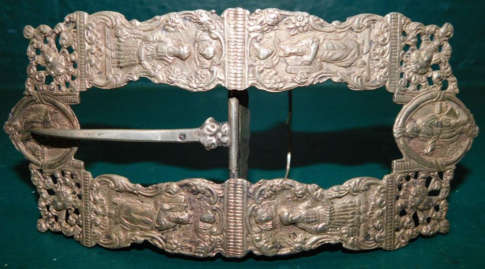 Hallmarked Silver Belt Buckle ( 3 Troy Oz.): Hallmarked Silver Belt Buckle ( 3 Troy Oz.). 6" L, 2 1/2" W