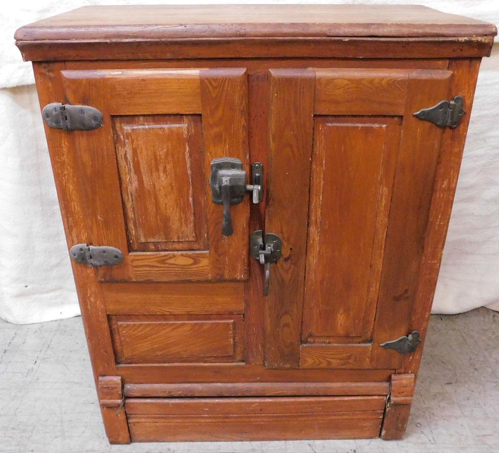 Antique Oak 2 Door Ice Box (1 of 3)