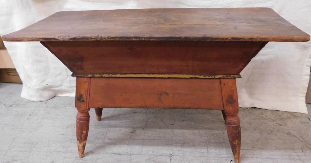 Antique Pine Dovetailed Dough Box with Lid (1 of 3)