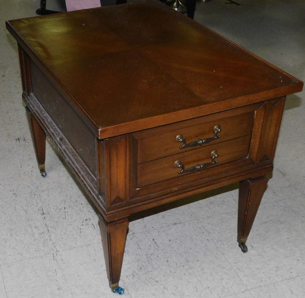 Cherry 1 Drawer End Table by Brandt (1 of 5)