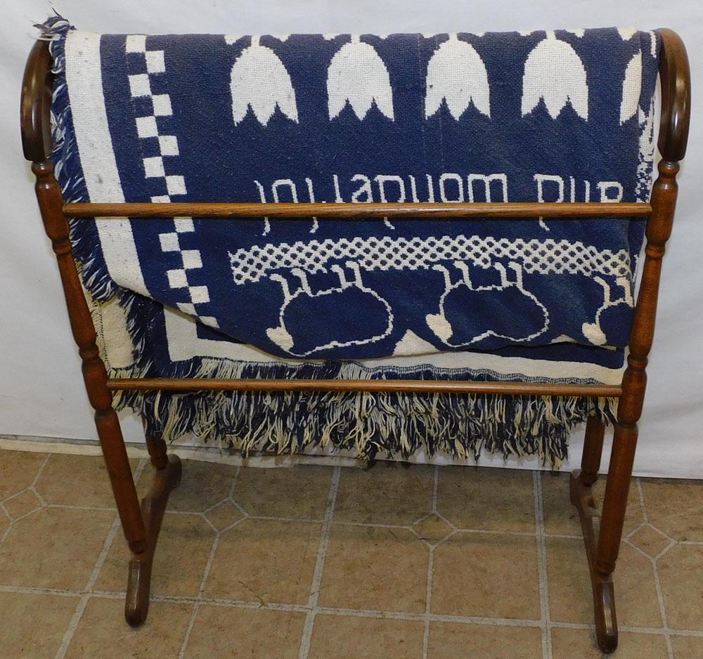 Antique Walnut Quilt Rack W/ Coverlet (1 of 6)