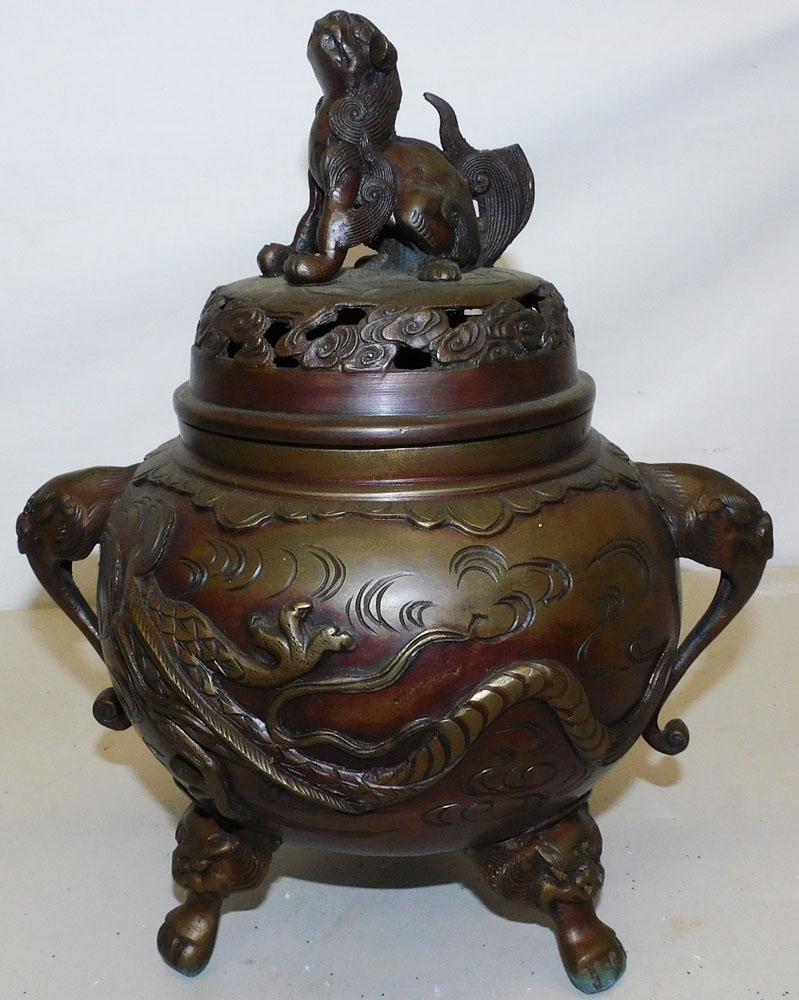 Cast Bronze Oriental Covered Urn with Foo Dog Finial & Elephant Handles (1 of 7)