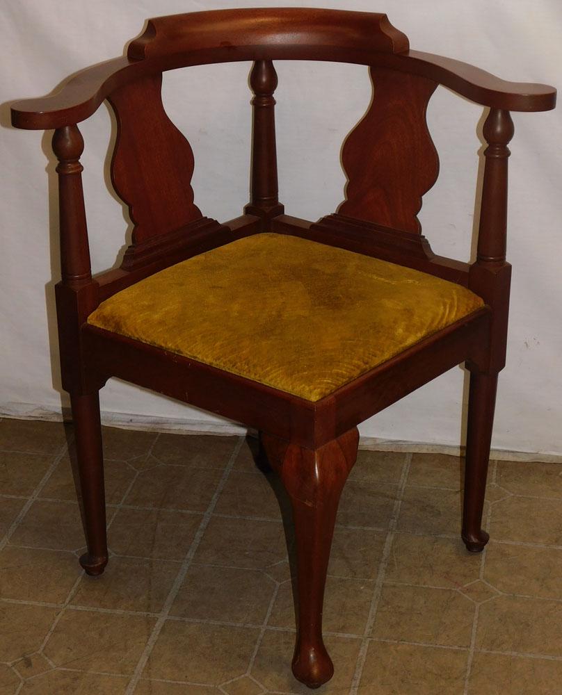 Walnut Benchmade Queen Anne Style Corner Chair (1 of 4)