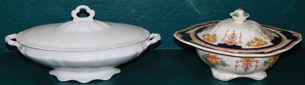 2 Alfred Meakin English Porcelain Covered Dishes, (1 Albany) (1 of 5)