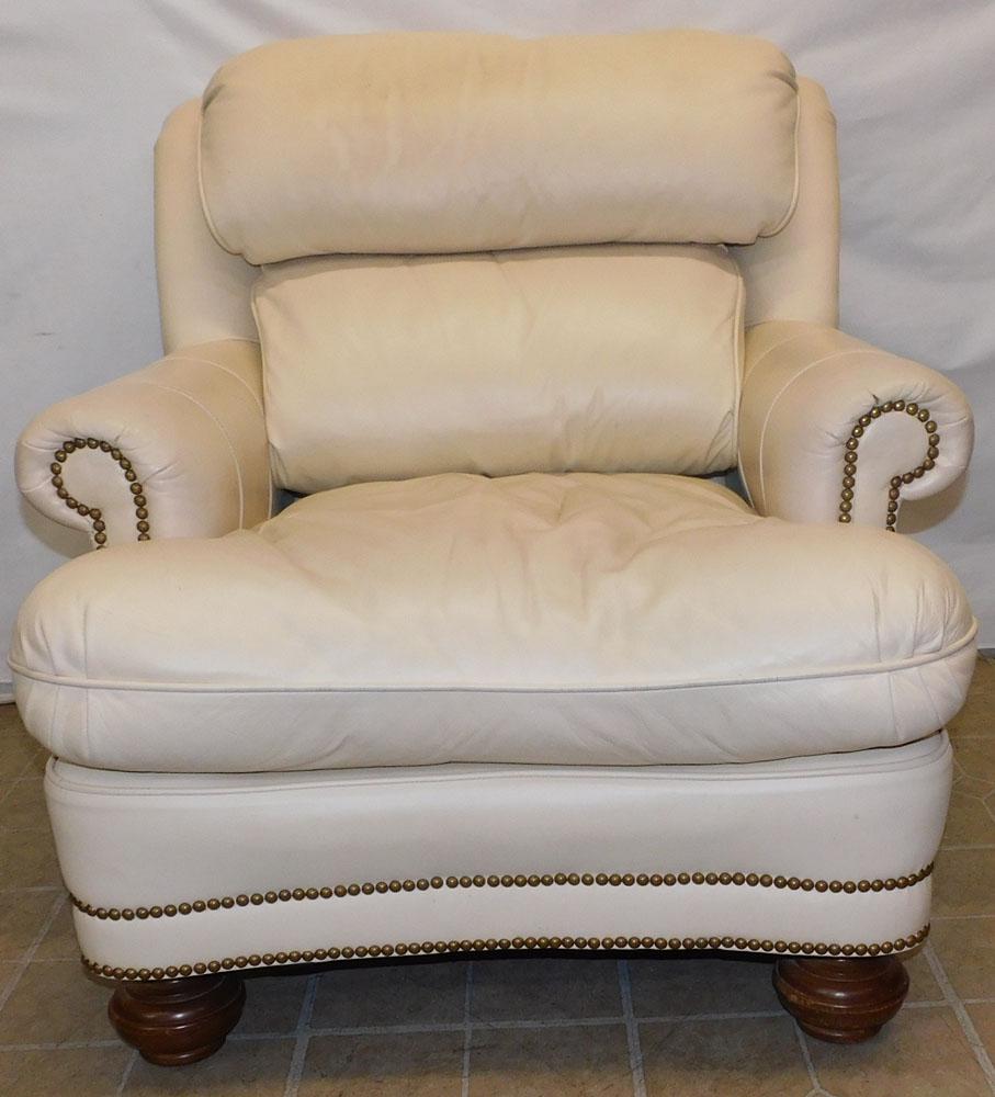 Leather Arm Chair By Leather Craft Inc.: Leather Arm Chair By Leather Craft Inc.. 33" H ALL DESCRIPTIONS AND ANY CONDITION STATEMENT GIVEN BY LANGSTON AUCTION GALLERY ARE STRICTLY OPINIONS AND LANGSTON'S SHALL HAVE NO RESPONSIBILITY FOR ERRO
