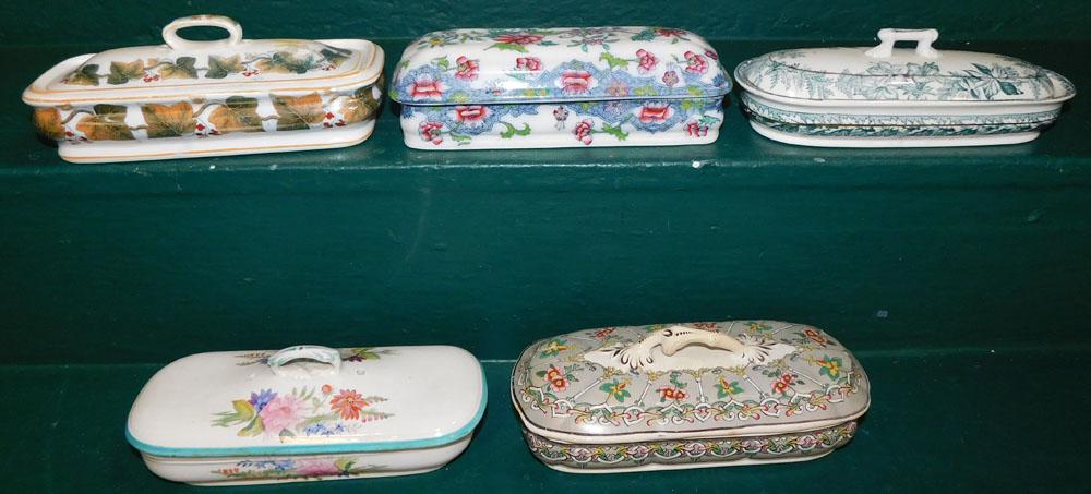 Lot 5 Antique Porcelain Toothbrush Holders (1 of 8)