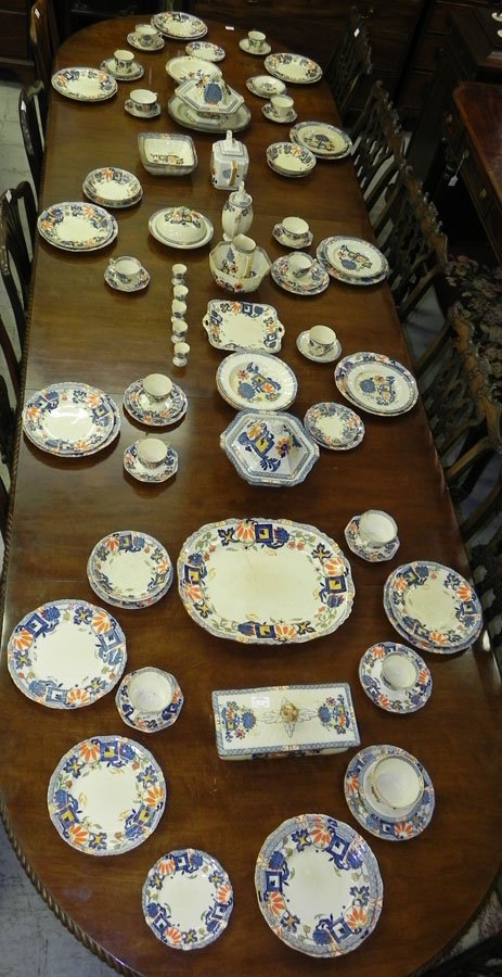 80 pcs. Masons Ironstone china - "Regent" : 80 pieces Masons Ironstone china in "Regent" pattern.