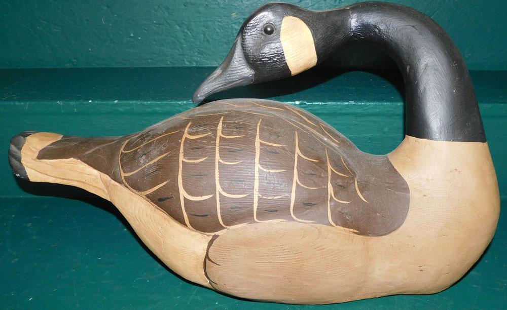 Painted Resin Goose (1 of 2)