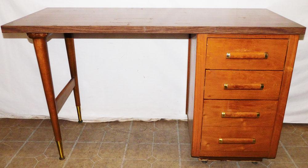 Mid Century Modern Walnut Desk (1 of 6)