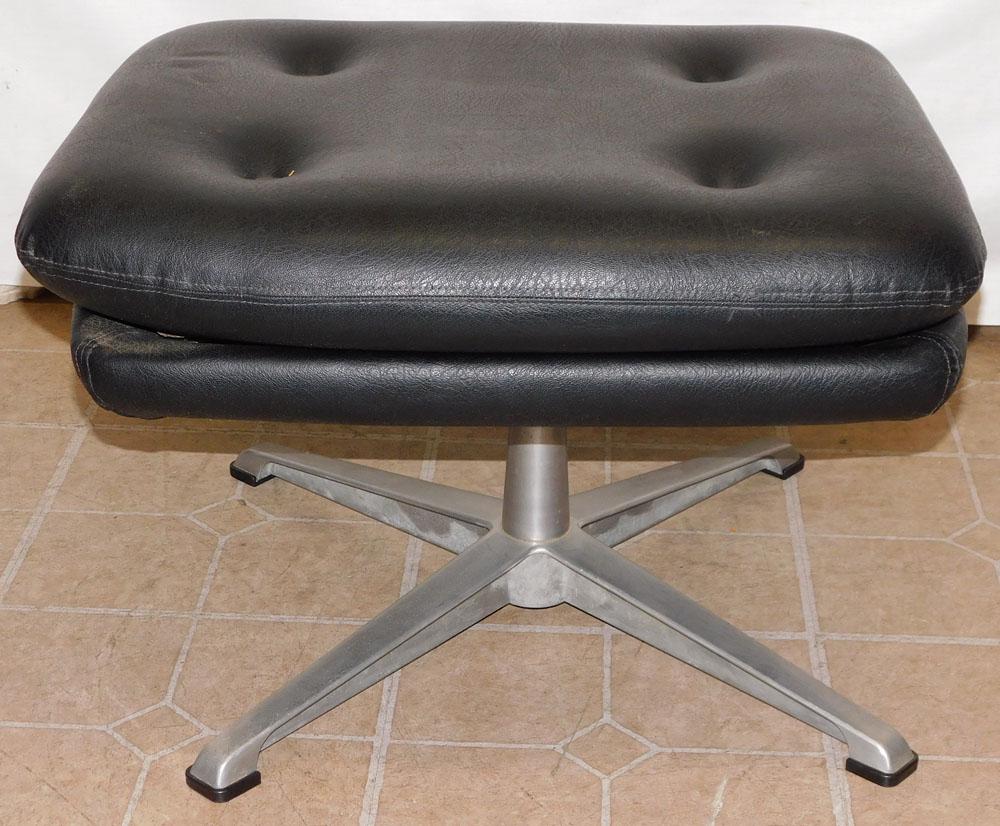 Mid Century Modern Ottoman (1 of 3)