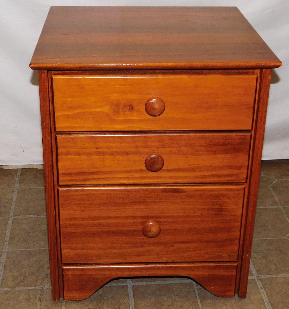 Pine Three Drawer Night Stand (1 of 4)