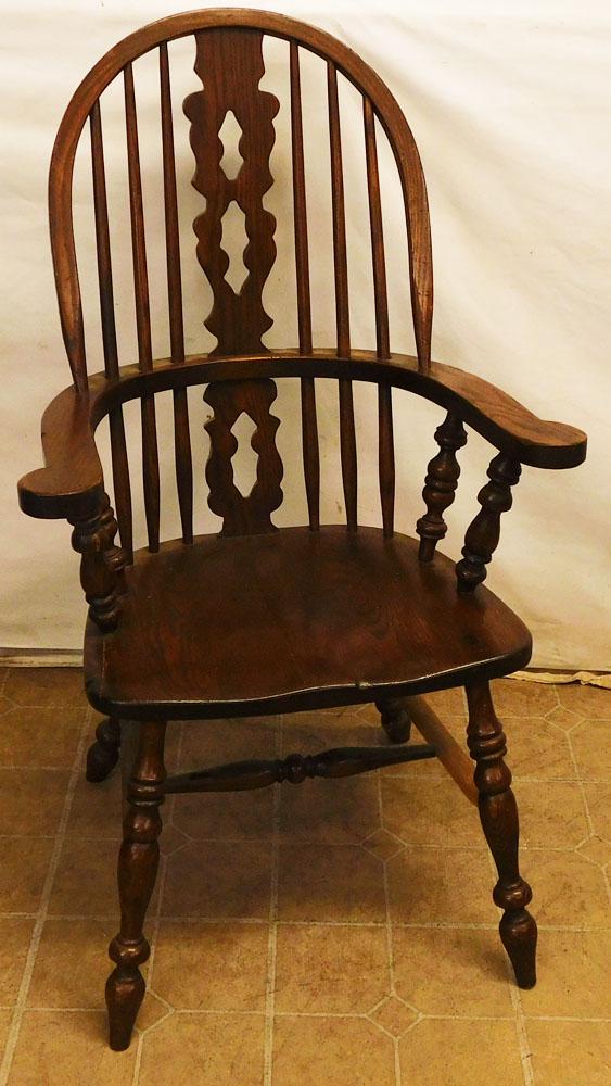 Windsor Style Oak Arm Chair (1 of 2)