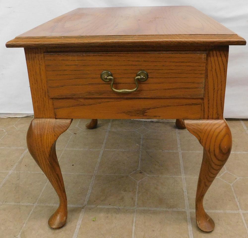 Oak Queen One Drawer Table By Classic Reproductions (1 of 6)