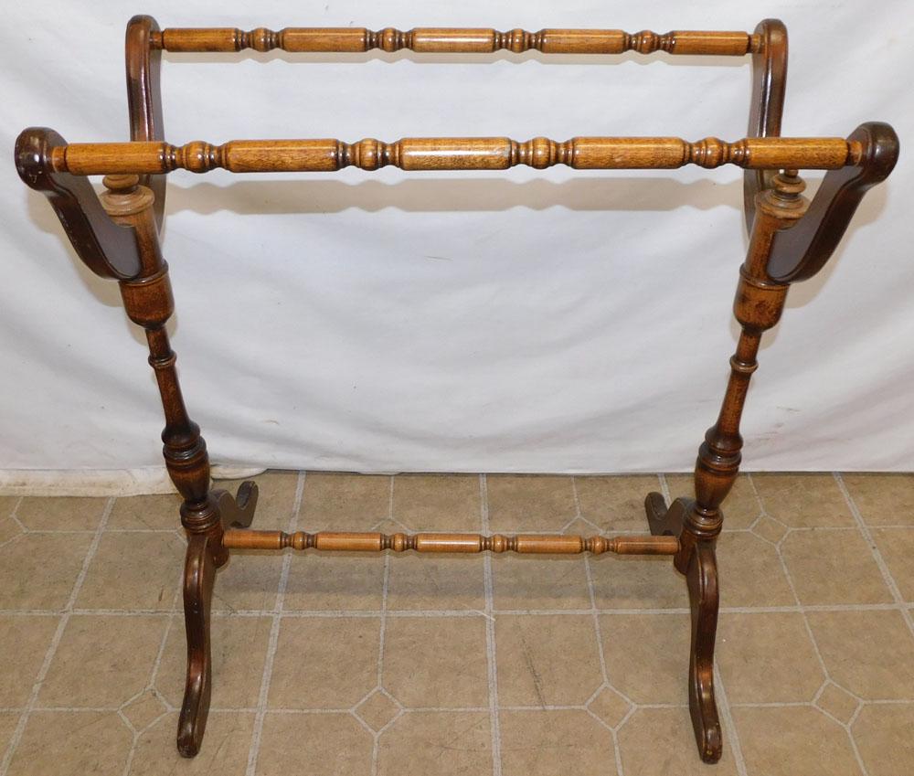 Mahogany Towel Rack (1 of 3)