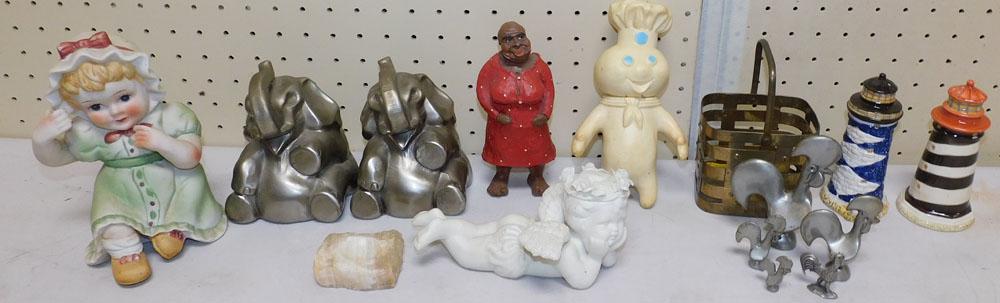Lot Porcelain Items - Elephant Bookends: Lot Porcelain Items - Elephant Bookends. "ALL DESCRIPTIONS AND ANY CONDITION STATEMENT GIVEN BY LANGSTON AUCTION GALLERY ARE STRICTLY OPINIONS AND LANGSTON'S SHALL HAVE NO RESPONSIBILITY FOR ERRORS OR