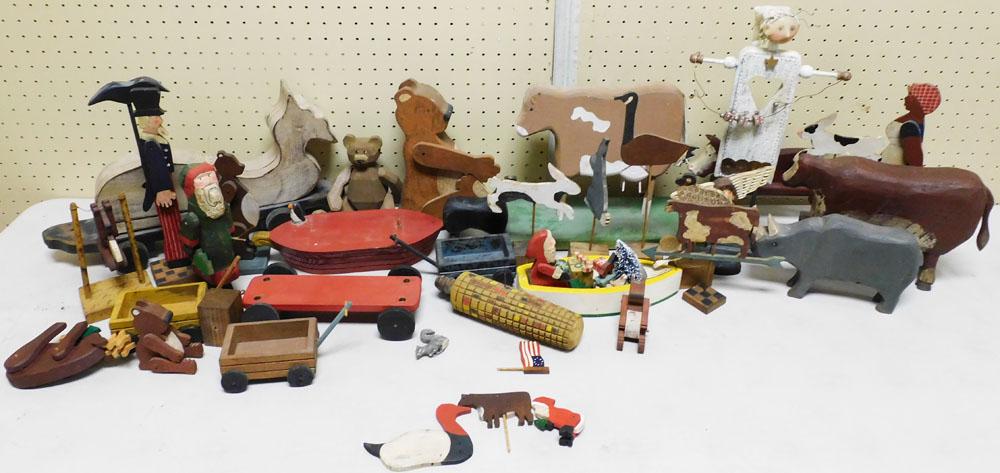 Lot Wooden Ware: Lot Wooden Ware. "ALL DESCRIPTIONS AND ANY CONDITION STATEMENT GIVEN BY LANGSTON AUCTION GALLERY ARE STRICTLY OPINIONS AND LANGSTON'S SHALL HAVE NO RESPONSIBILITY FOR ERRORS OR OMISSIONS. THE ABSENCE 