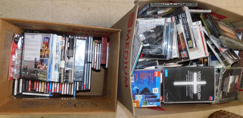 Lot CD's & DVD's (1 of 4)