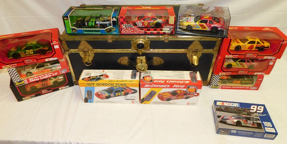 Lot Nascar Items & Foot Locker (1 of 7)