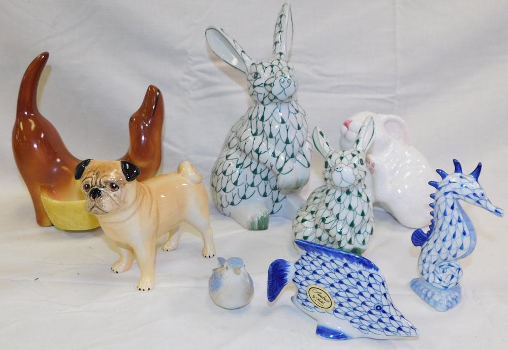 Lot Porcelain Figurines (1 of 4)