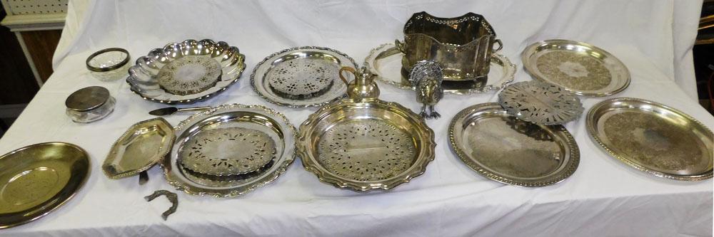 Lot Silver Plate Items (1 of 5)
