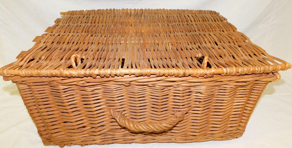 Wicker Picnic Basket Auction