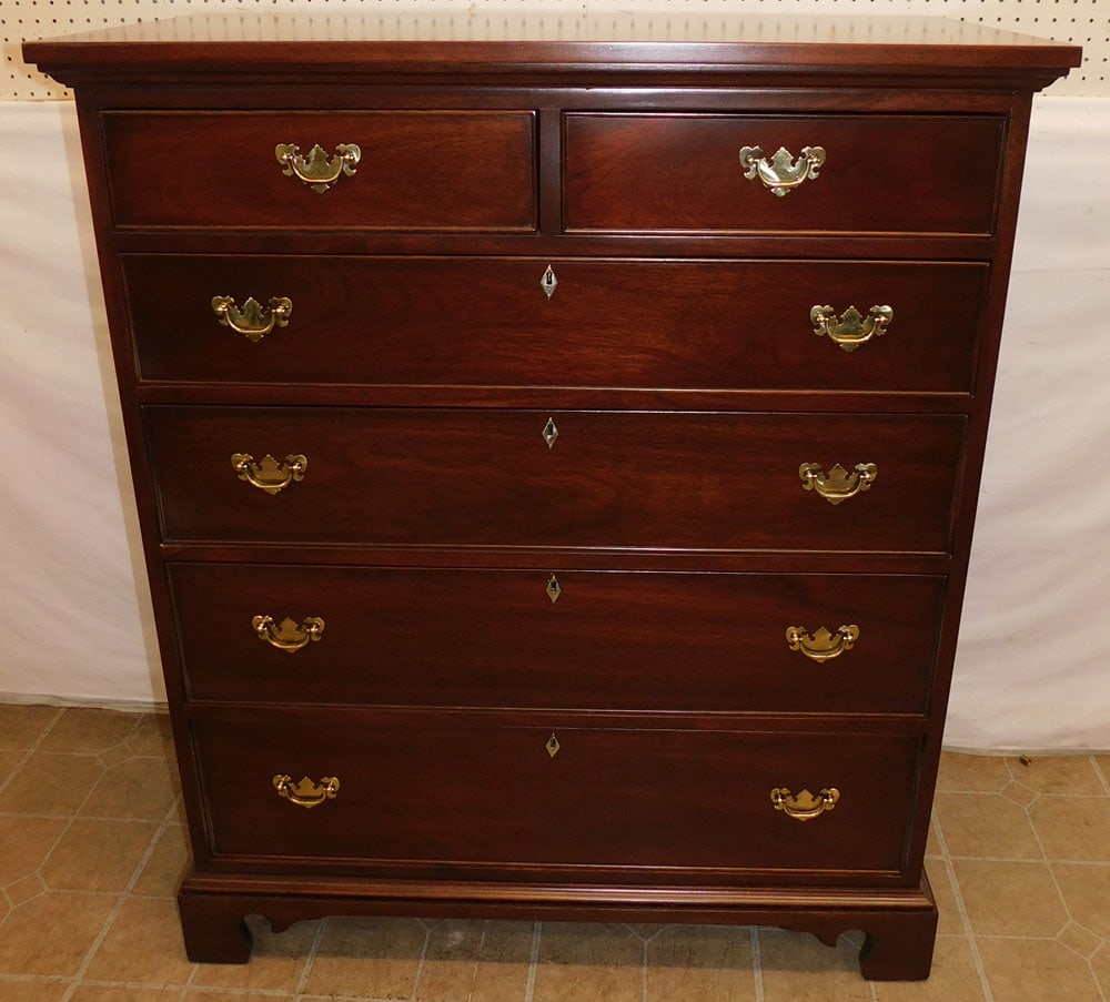 Mahogany 2/4 Drawer Chest by Craftique (1 of 10)