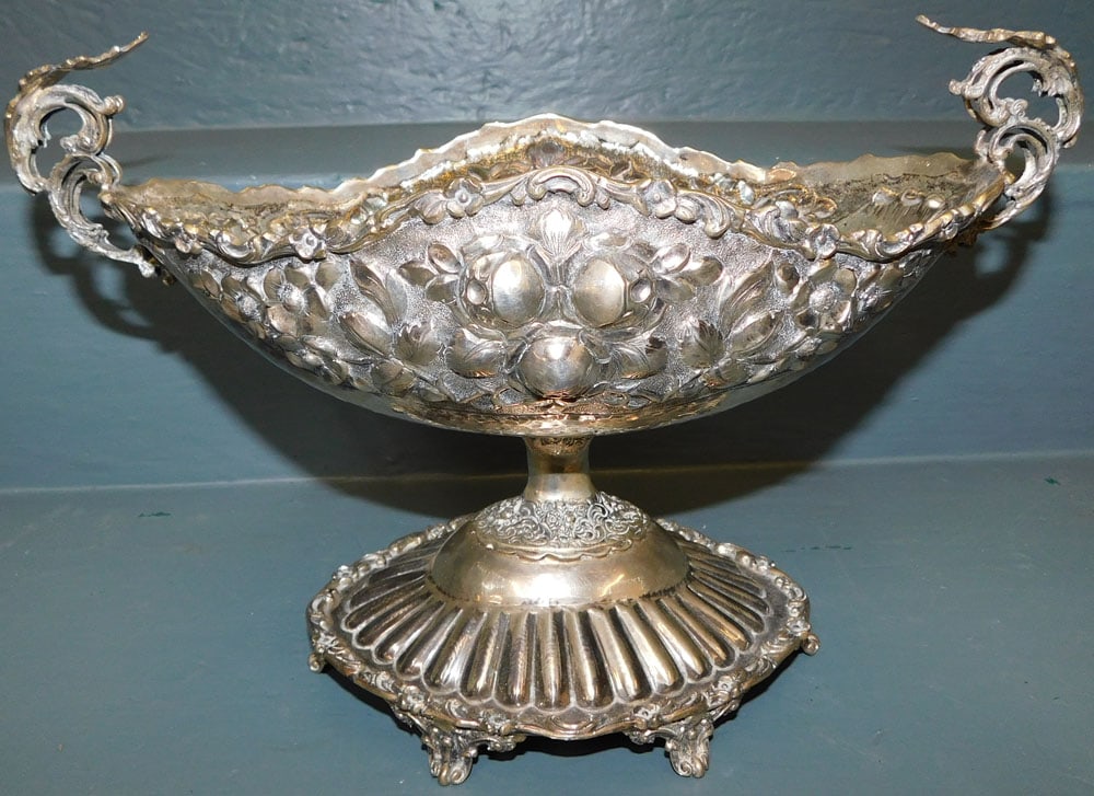 Handmade Sterling Hammered & Repousse 2 Handled Compote, (26.3 T.O.) (1 of 5)
