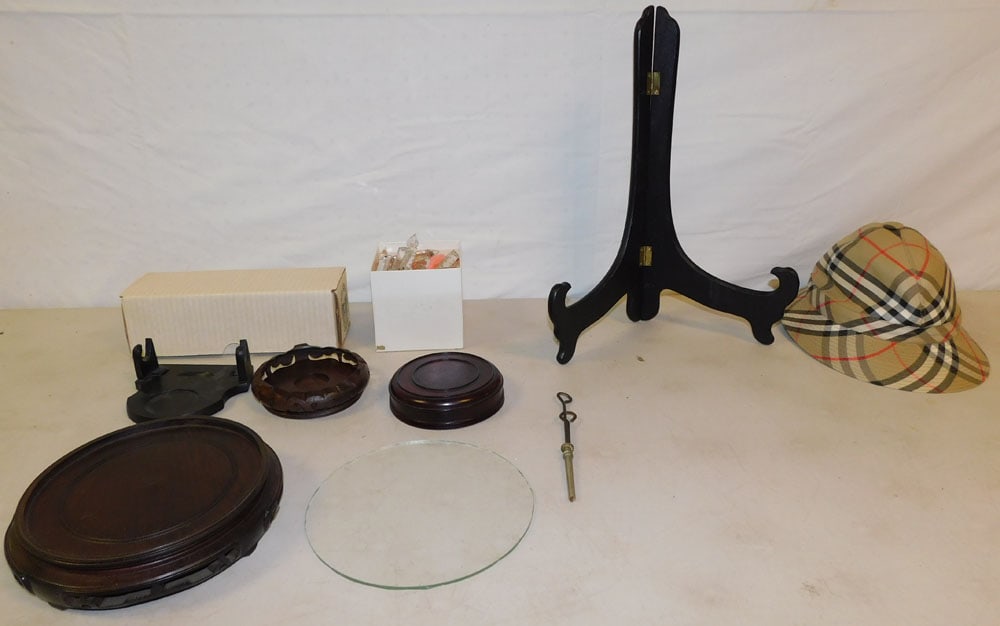 Lot of Oriental Stands, Glass Prisms, & Hat: Lot of Oriental Stands, Glass Prisms, & Hat. ALL DESCRIPTIONS AND ANY CONDITION STATEMENT GIVEN BY LANGSTON AUCTION GALLERY ARE STRICTLY OPINIONS AND LANGSTON'S SHALL HAVE NO RESPONSIBILITY FOR ERRORS