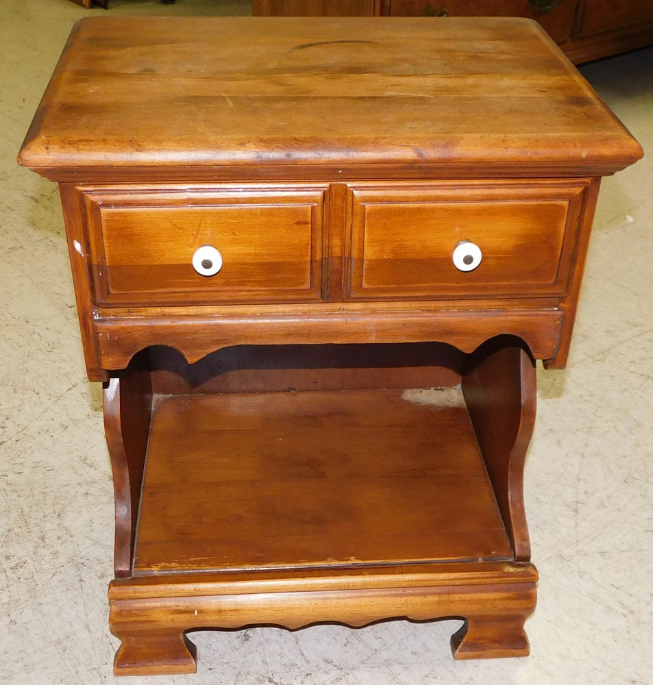 Cherry 1 Drawer Night Stand (1 of 3)