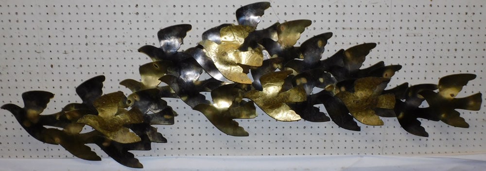 Painted Metal Wall Hanging (1 of 5)